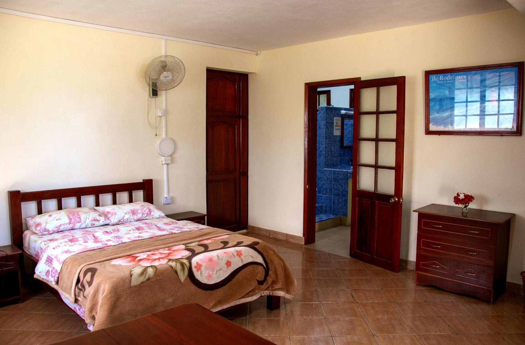 Bed and Breakfast Le Tropical Chez Jeannette Saint Gabriel Zimmer foto