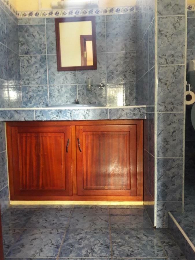 Bed and Breakfast Le Tropical Chez Jeannette Saint Gabriel Exterior foto