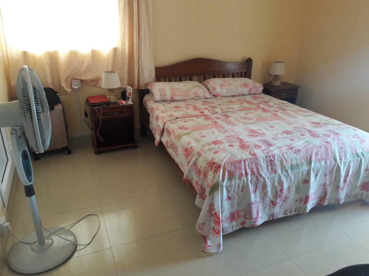 Bed and Breakfast Le Tropical Chez Jeannette Saint Gabriel Exterior foto