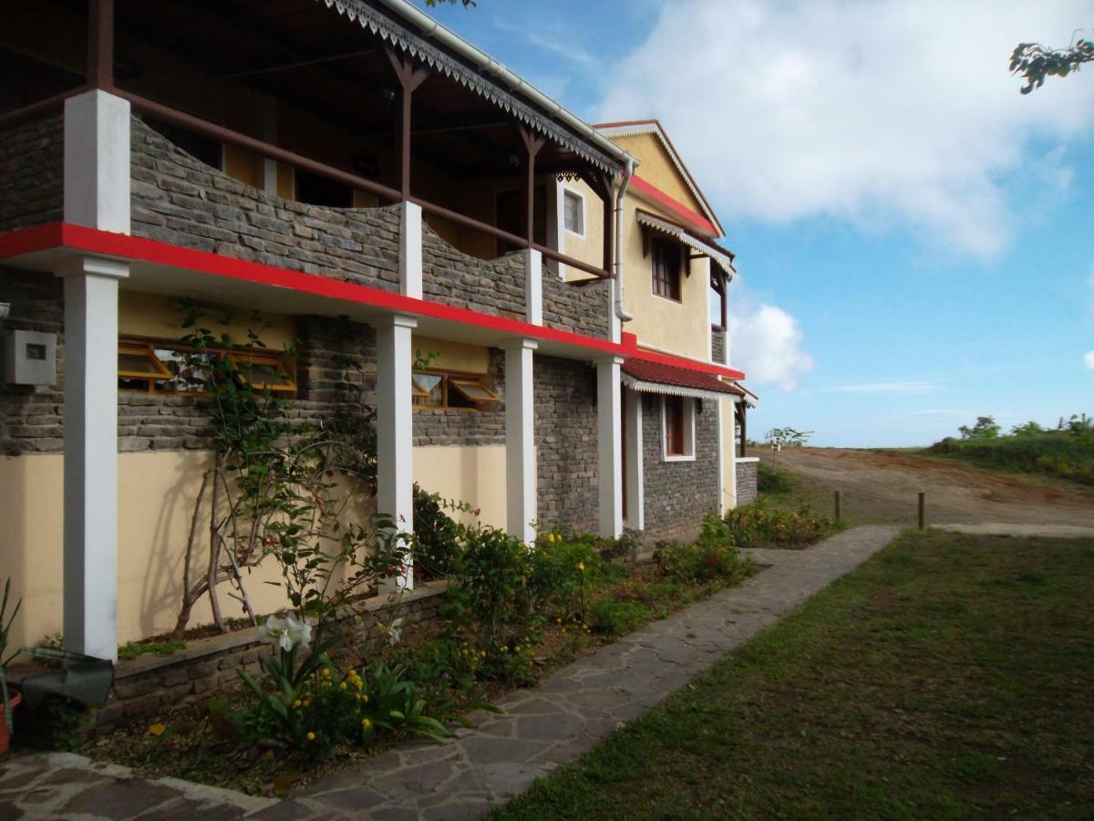 Bed and Breakfast Le Tropical Chez Jeannette Saint Gabriel Exterior foto
