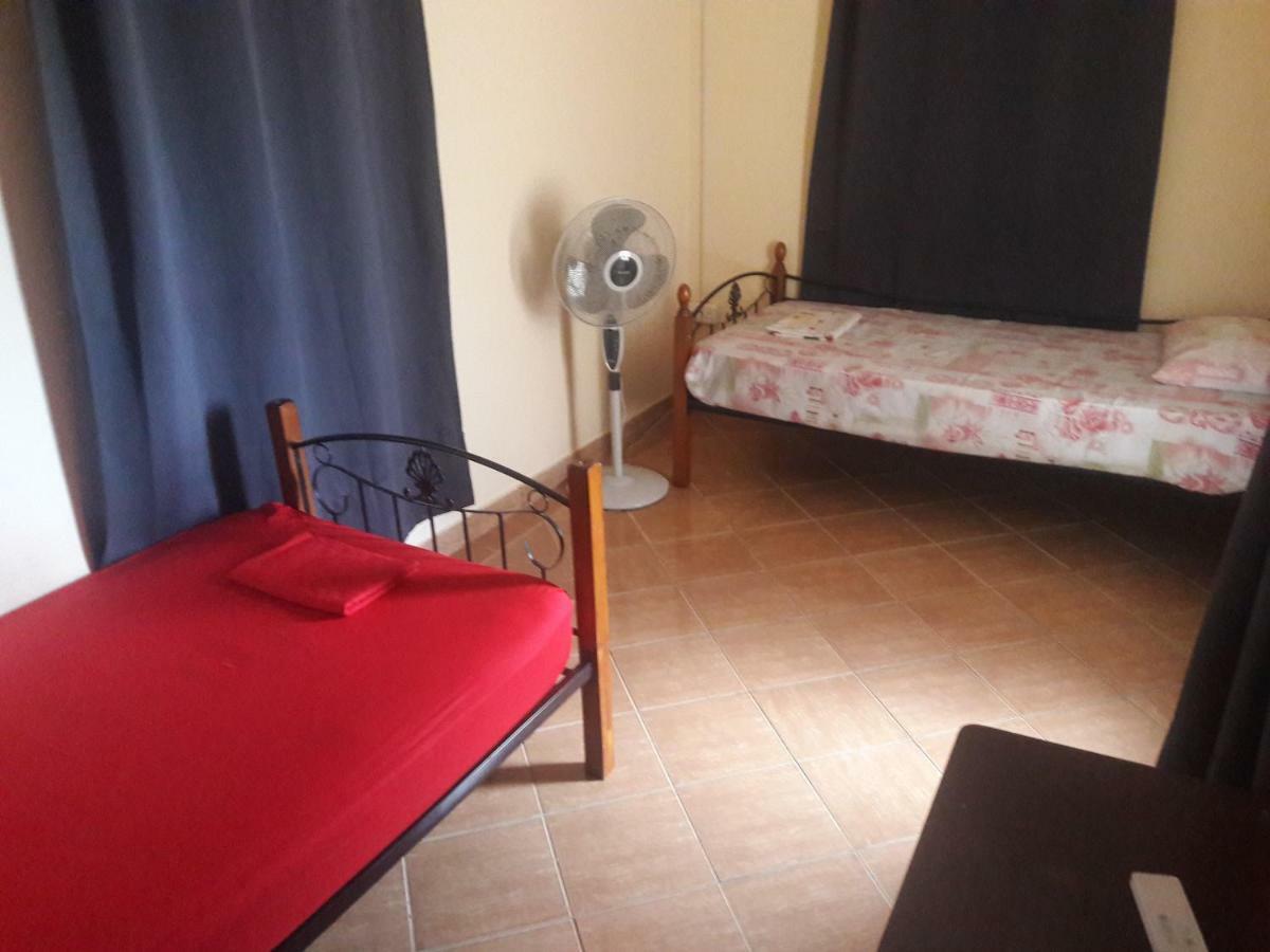 Bed and Breakfast Le Tropical Chez Jeannette Saint Gabriel Exterior foto